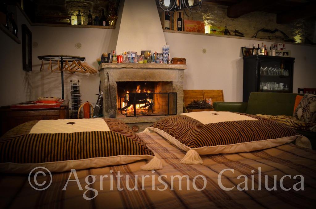 Agriturismo Cailuca Pietralunga  Zimmer foto